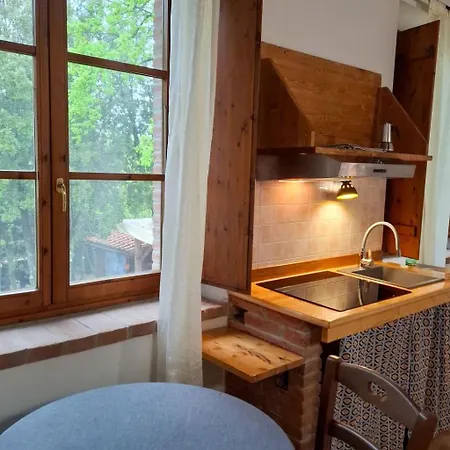 Ein-zimmer-wohnung In Einem By Interhome 아파트 몬테로톤도